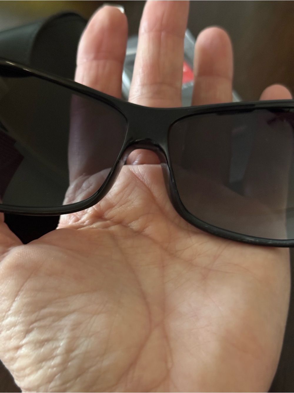 Ray-Ban Black Sunglasses RB 4097 601/8G 3 N EUC - Picture 8 of 11